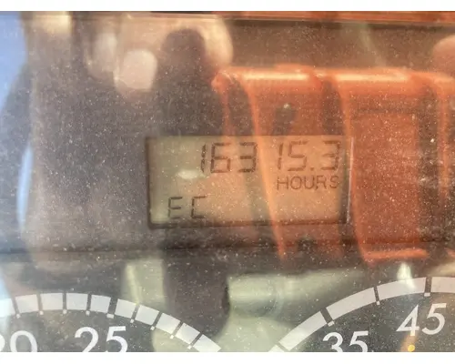 Freightliner COLUMBIA 120 Parts Unit