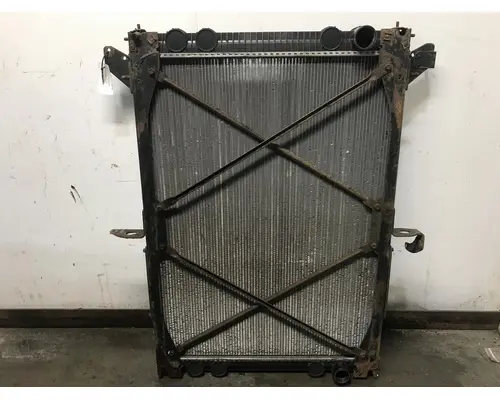 Freightliner COLUMBIA 120 Radiator