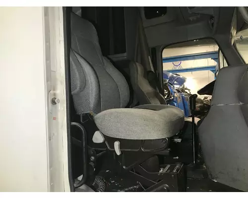 Freightliner COLUMBIA 120 Seat (Air Ride Seat)