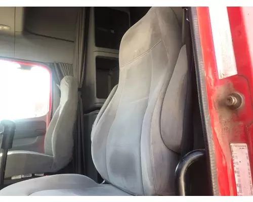Freightliner COLUMBIA 120 Seat (non-Suspension)