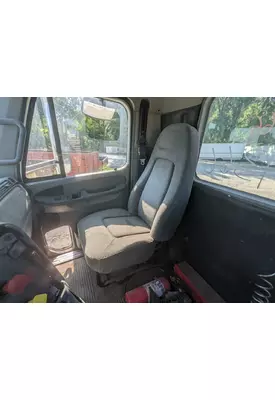 Freightliner COLUMBIA 120 Seat (non-Suspension)