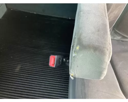 Freightliner COLUMBIA 120 Seat (non-Suspension)