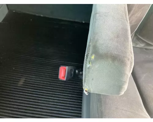 Freightliner COLUMBIA 120 Seat (non-Suspension)