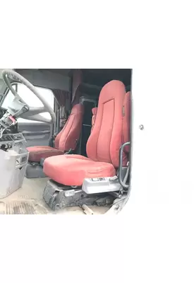 Freightliner COLUMBIA 120 Seat (non-Suspension)