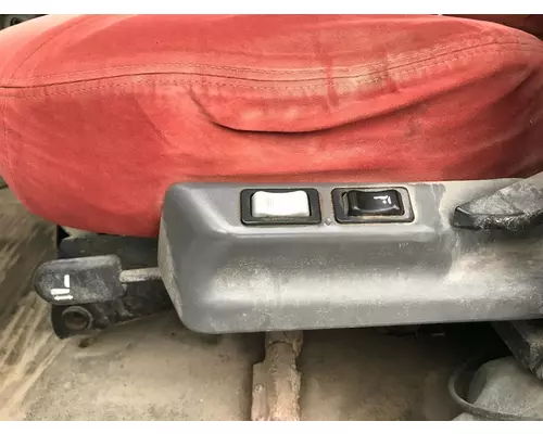 Freightliner COLUMBIA 120 Seat (non-Suspension)