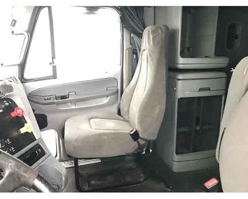 Freightliner COLUMBIA 120 Seat (non-Suspension)