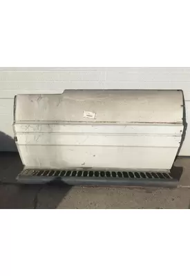Freightliner COLUMBIA 120 Skirt