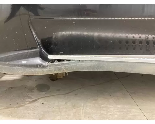 Freightliner COLUMBIA 120 Skirt