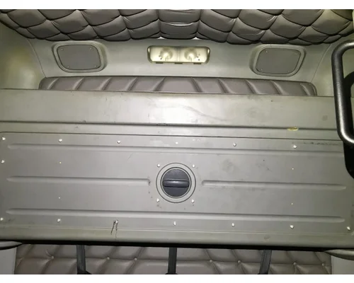 Freightliner COLUMBIA 120 Sleeper Bunk