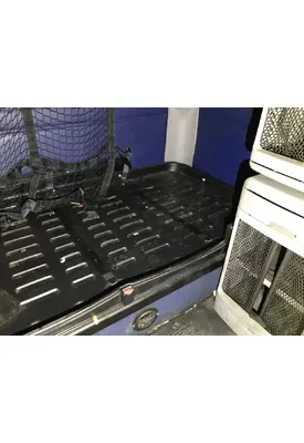 Freightliner COLUMBIA 120 Sleeper Bunk