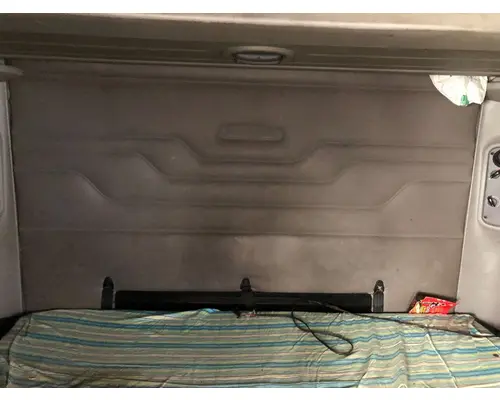 Freightliner COLUMBIA 120 Sleeper Bunk
