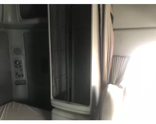 Freightliner COLUMBIA 120 Sleeper Cabinets