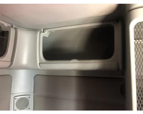 Freightliner COLUMBIA 120 Sleeper Cabinets