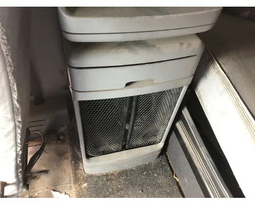 Freightliner COLUMBIA 120 Sleeper Cabinets