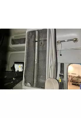 Freightliner COLUMBIA 120 Sleeper Cabinets