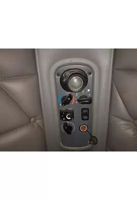 Freightliner COLUMBIA 120 Sleeper Controls