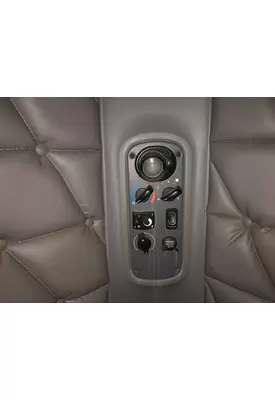 Freightliner COLUMBIA 120 Sleeper Controls