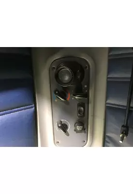 Freightliner COLUMBIA 120 Sleeper Controls