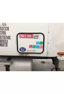 Freightliner COLUMBIA 120 Sleeper Door