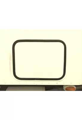 Freightliner COLUMBIA 120 Sleeper Door