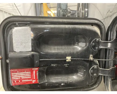 Freightliner COLUMBIA 120 Sleeper Door
