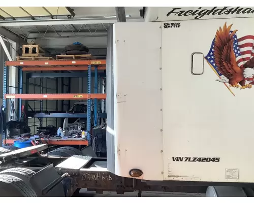 Freightliner COLUMBIA 120 Sleeper Fairing