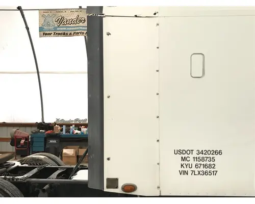 Freightliner COLUMBIA 120 Sleeper Fairing