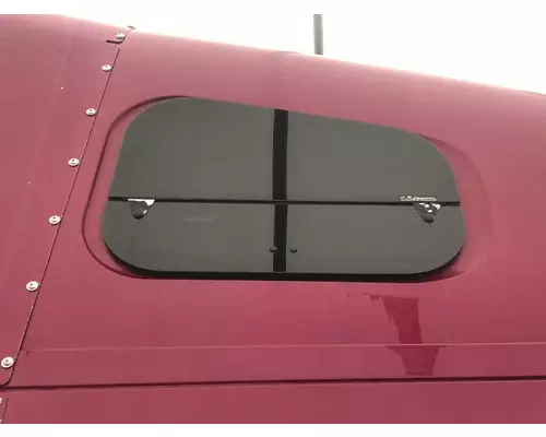 Freightliner COLUMBIA 120 Sleeper Window