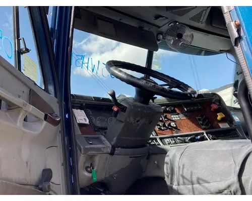 Freightliner COLUMBIA 120 Steering Column