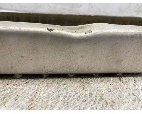 Freightliner COLUMBIA 120 Step (Fuel Tank, Fairing