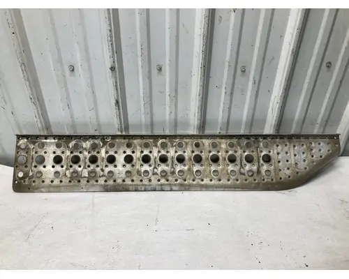 Freightliner COLUMBIA 120 Step (Fuel Tank, Fairing