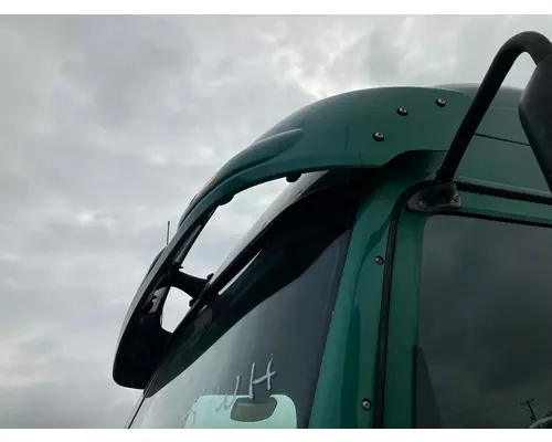 Freightliner COLUMBIA 120 Sun Visor (Exterior)