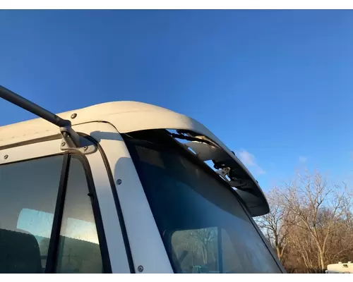 Freightliner COLUMBIA 120 Sun Visor (Exterior)