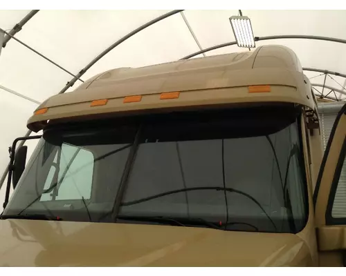 Freightliner COLUMBIA 120 Sun Visor (Exterior)