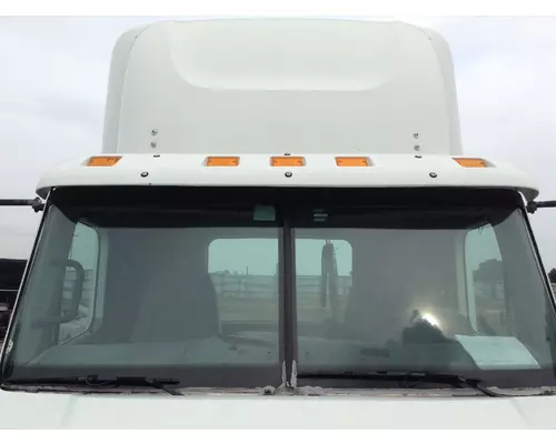 Freightliner COLUMBIA 120 Sun Visor (Exterior)