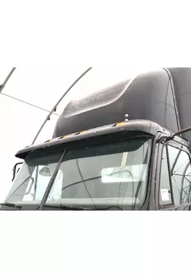 Freightliner COLUMBIA 120 Sun Visor (Exterior)