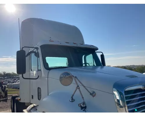 Freightliner COLUMBIA 120 Sun Visor (Exterior)