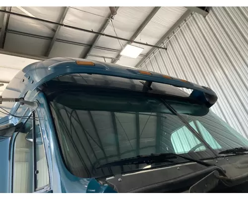 Freightliner COLUMBIA 120 Sun Visor (Exterior)