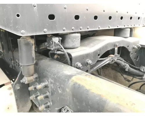 Freightliner COLUMBIA 120 Suspension