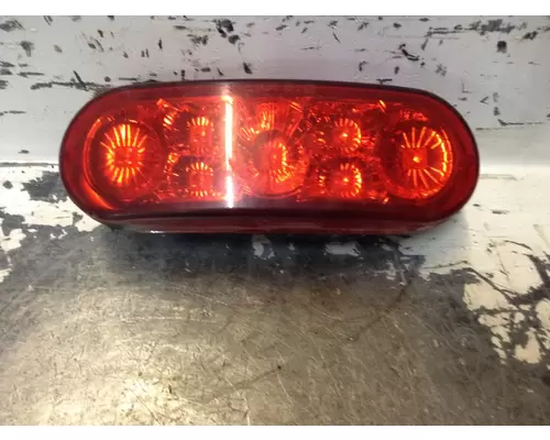 Freightliner COLUMBIA 120 Tail Lamp