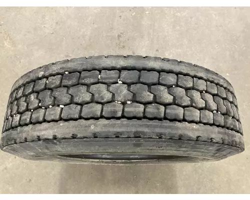 Freightliner COLUMBIA 120 Tires