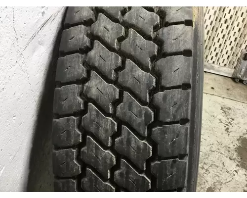 Freightliner COLUMBIA 120 Tires