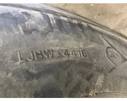 Freightliner COLUMBIA 120 Tires