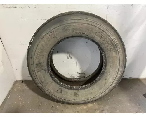 Freightliner COLUMBIA 120 Tires