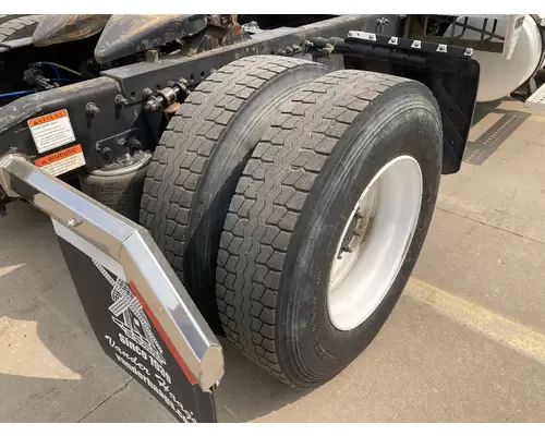 Freightliner COLUMBIA 120 Truck