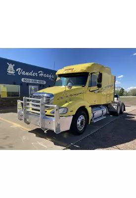 Freightliner COLUMBIA 120 Truck