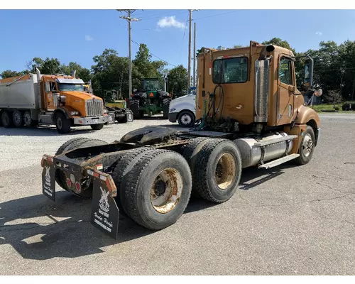 Freightliner COLUMBIA 120 Truck