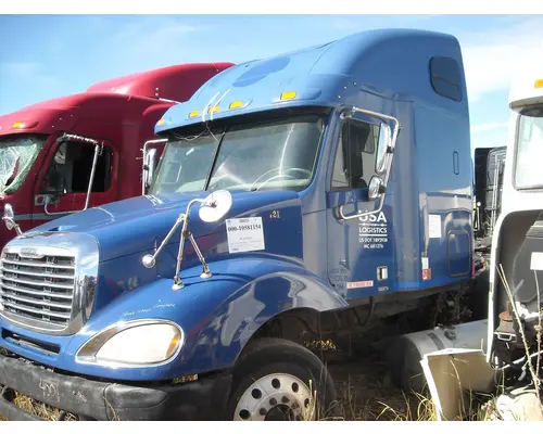 Freightliner COLUMBIA Cab