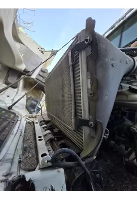 Freightliner COLUMBIA Radiator