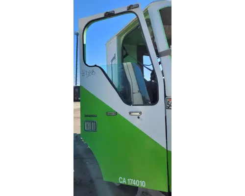 Freightliner CONDOR LOW CAB FORWARD Door Assembly, Front